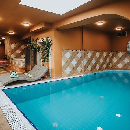 Hotel Ruze Cesky Krumlov Ngoại thất bức ảnh Spa center