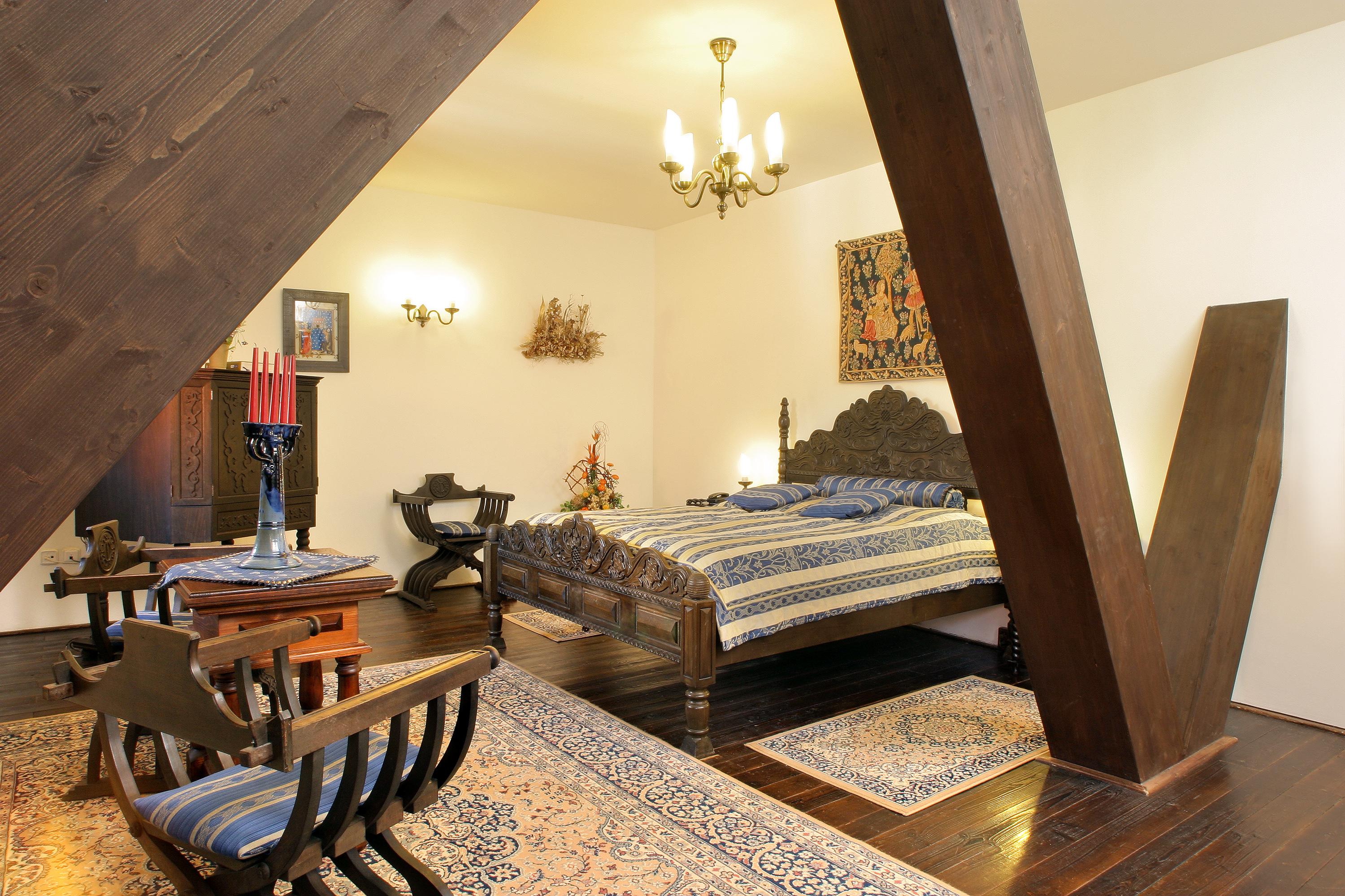 Hotel Ruze Cesky Krumlov Ngoại thất bức ảnh A bedroom at the hotel