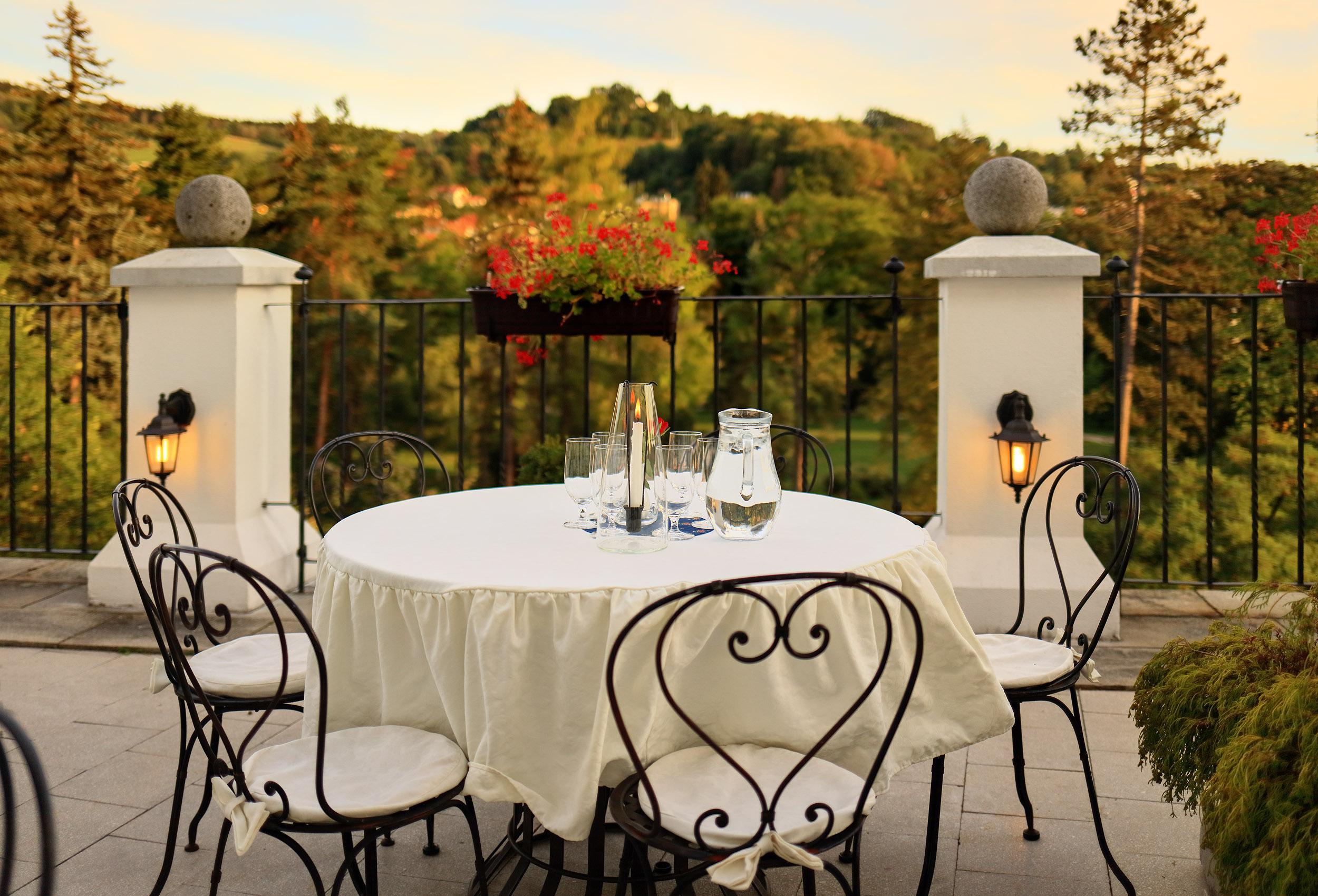 Hotel Ruze Cesky Krumlov Ngoại thất bức ảnh The Inn at Black Star Farms