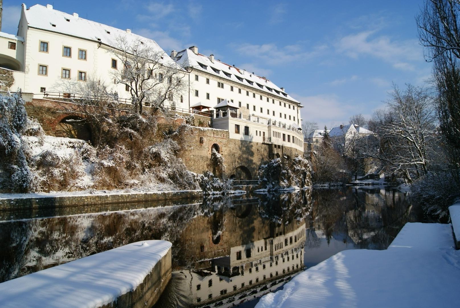 Hotel Ruze Cesky Krumlov Ngoại thất bức ảnh The abbey of St. Mary