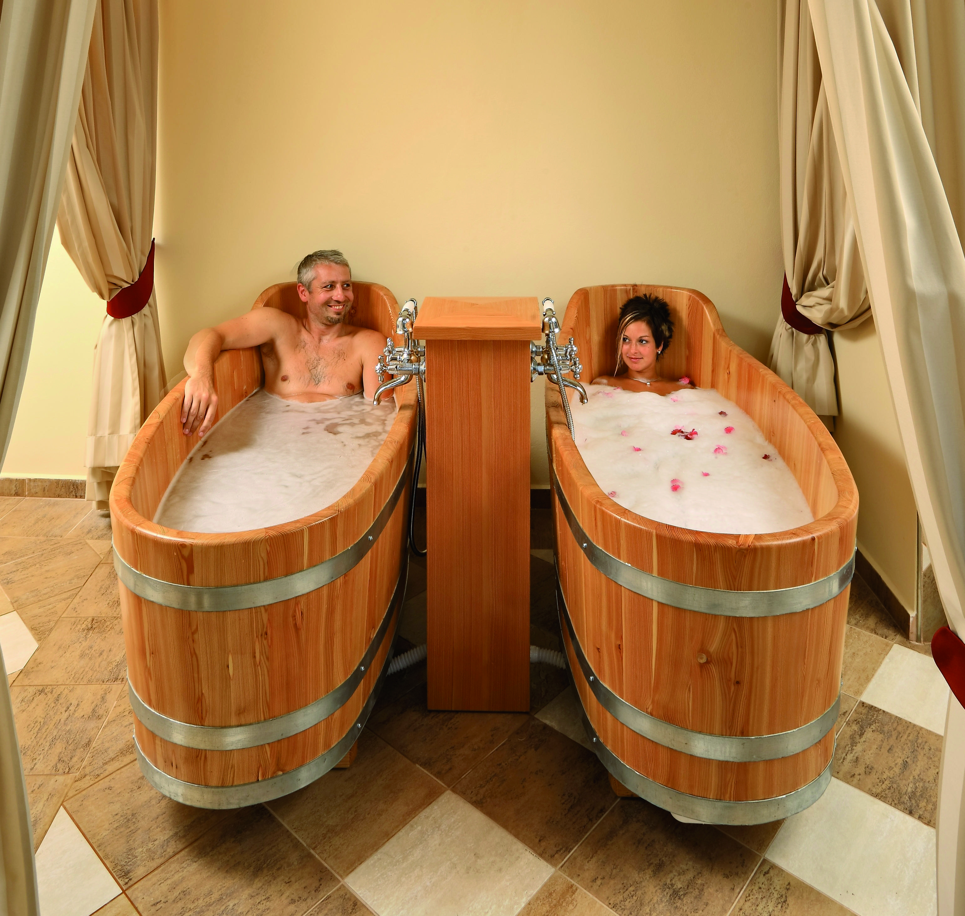 Hotel Ruze Cesky Krumlov Ngoại thất bức ảnh A spa treatment